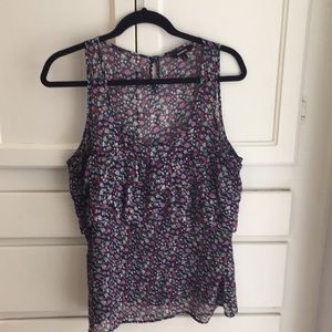 Floral chiffon top